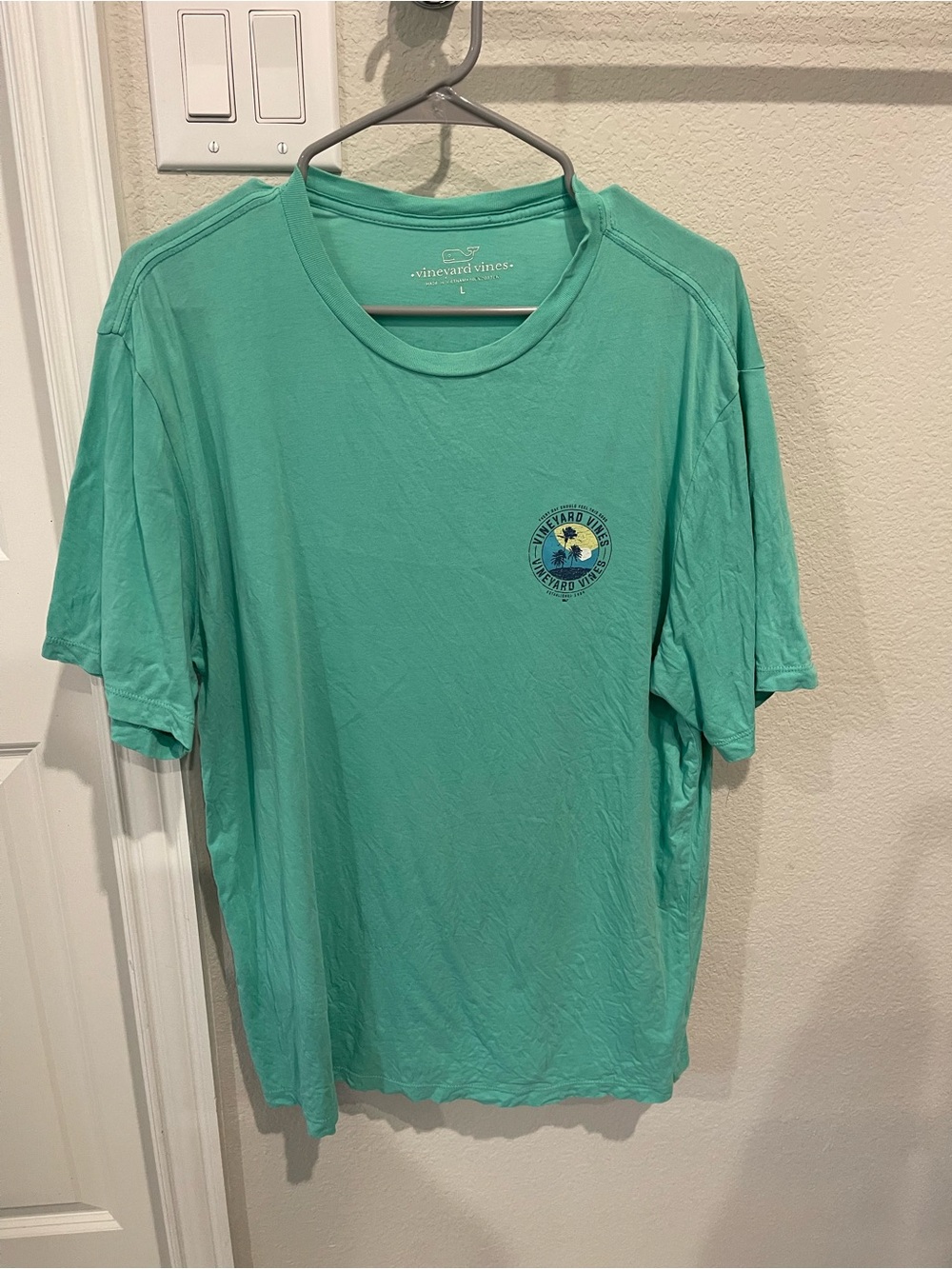 Vineyard vines shirt